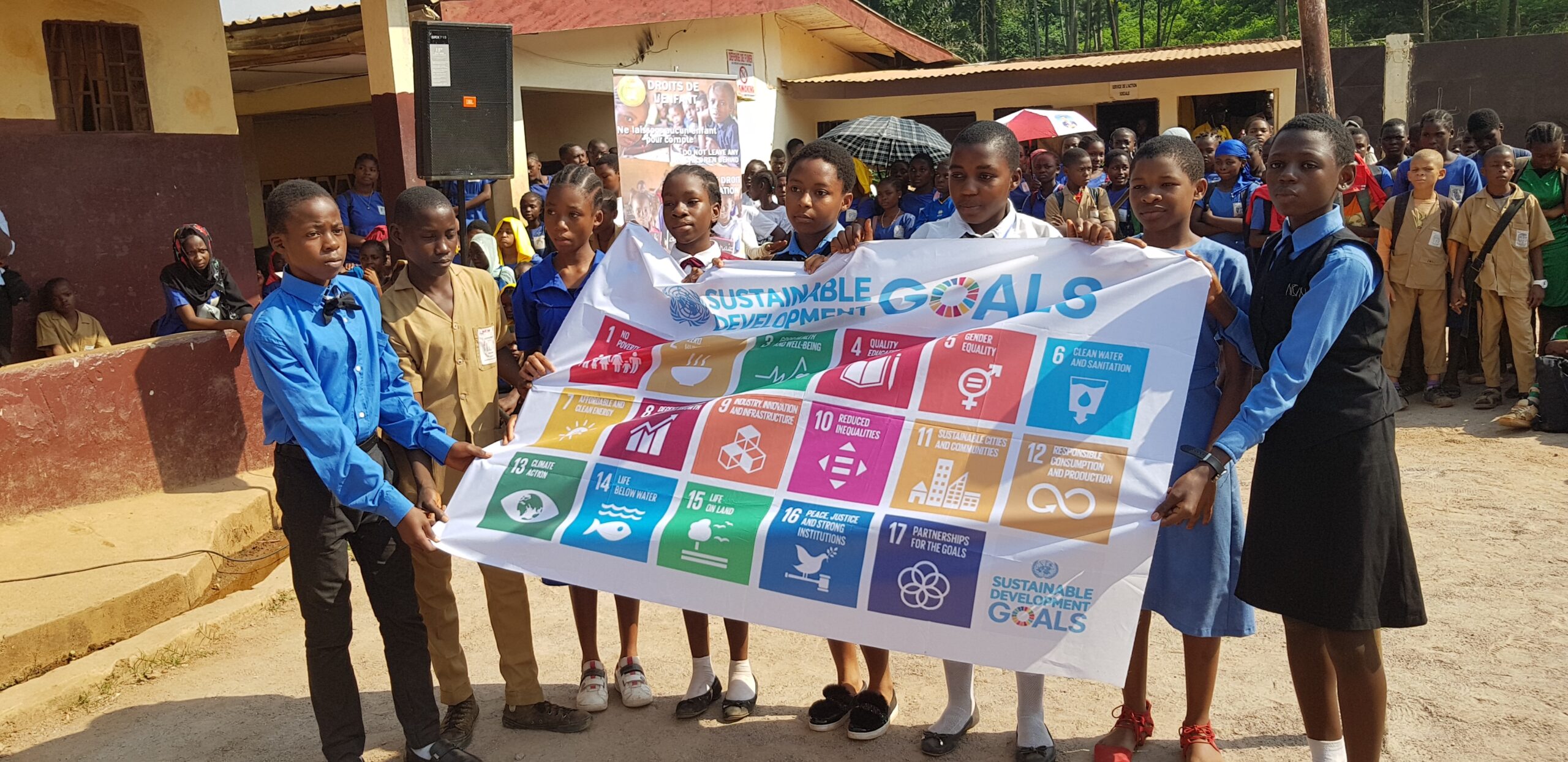 Read more about the article 5th Human Rights and SDG Essay Competition Excellence Award Ceremony and Cultural Manifestation with CAMYOSFOP’s Human Rights, Peace and SDG Clubs with Twelve Secondary Schools in Yaounde, 14th December 2018.﻿